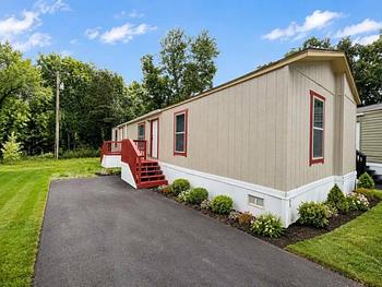 Thumbnail of mobile home