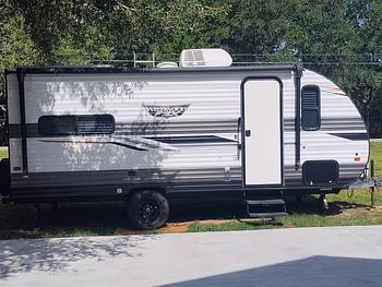Thumbnail of RV