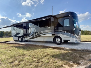 Thumbnail of RV