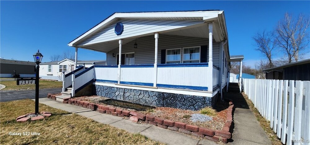 Photo of Mobile Home