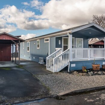 Thumbnail of mobile home