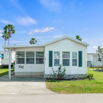 Thumbnail of mobile home