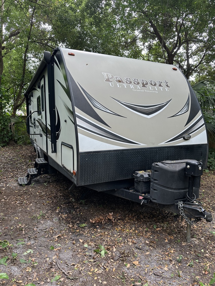 Photo of Rv