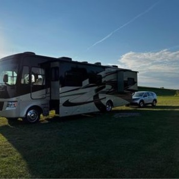 Thumbnail of RV