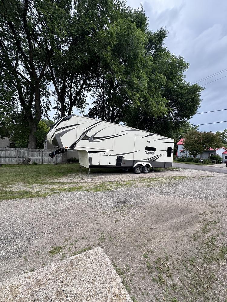 Photo of Rv