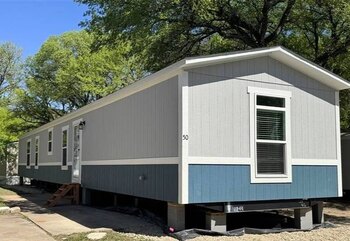 Thumbnail of mobile home