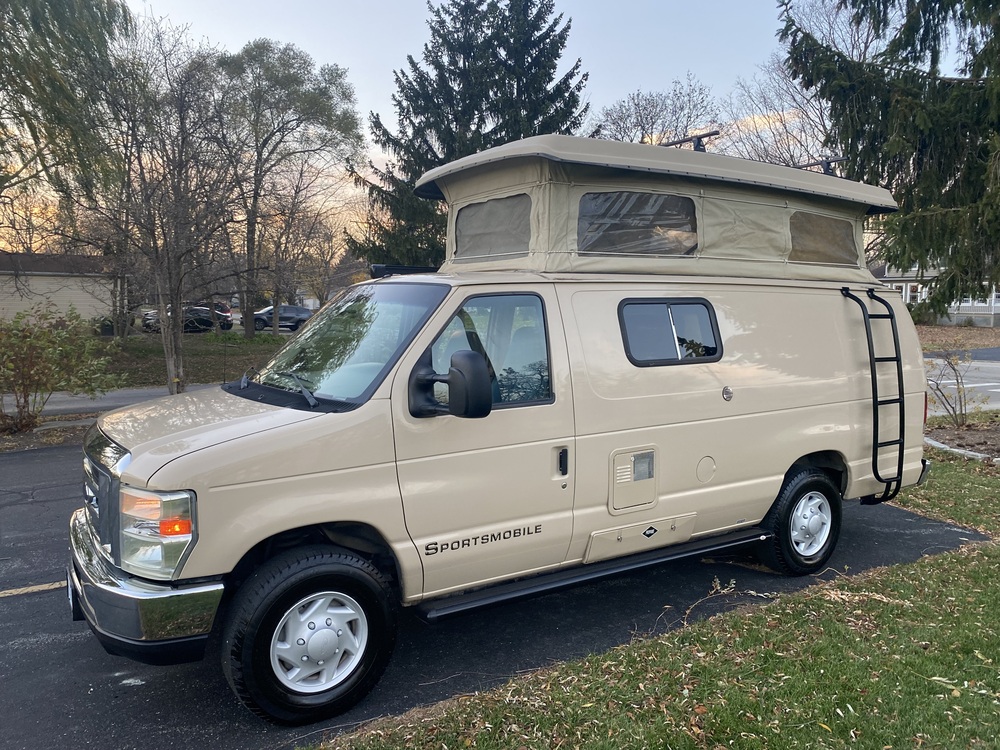 Photo of Rv