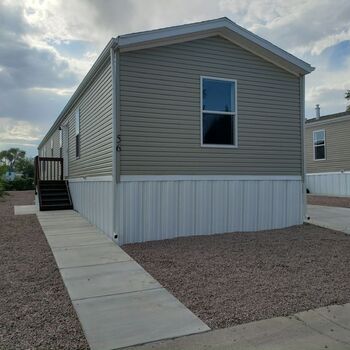 Thumbnail of mobile home