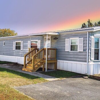 Thumbnail of mobile home