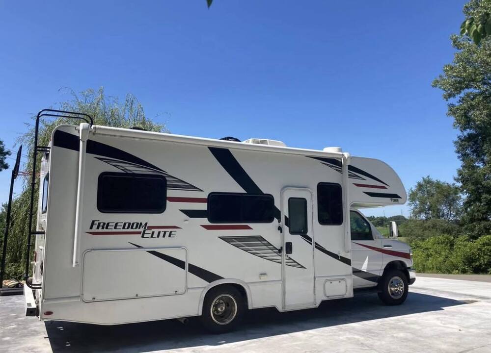 Photo of Rv