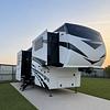 RV for Sale: 2020 CROSSROADS 3951MB