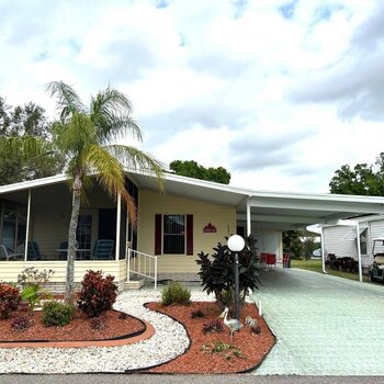 Thumbnail of mobile home