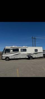 Thumbnail of RV
