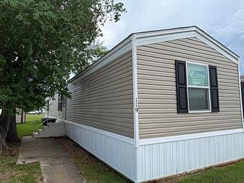 Thumbnail of mobile home