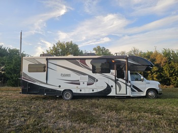 Thumbnail of RV