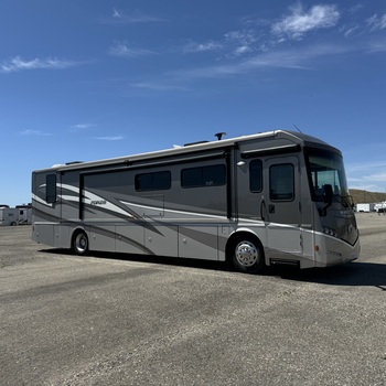 Thumbnail of RV