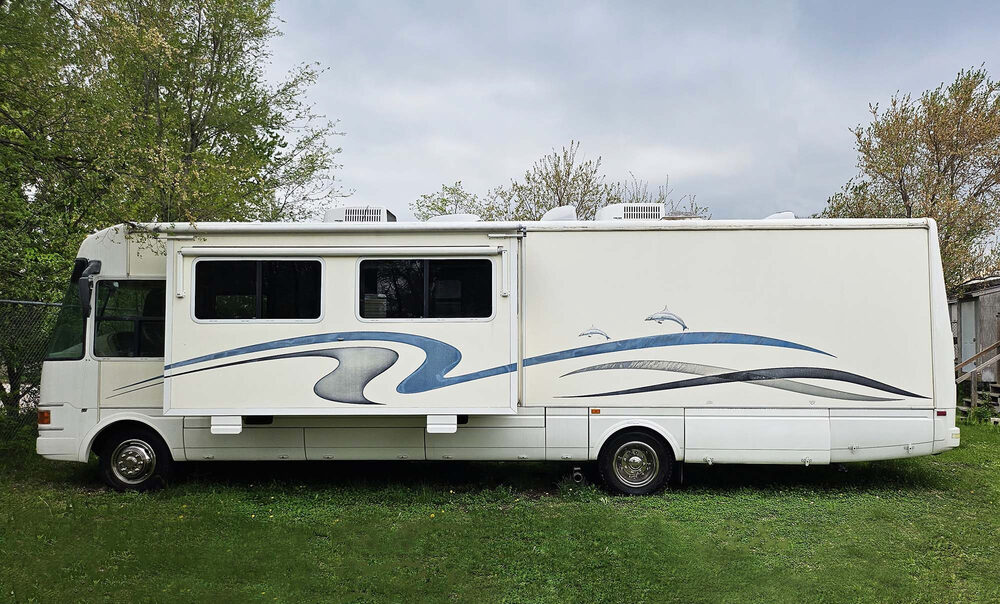 Photo of Rv