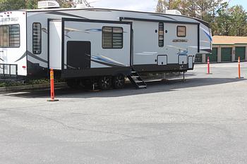 Thumbnail of RV