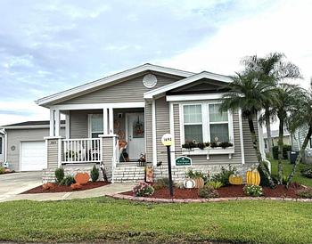 Thumbnail of mobile home