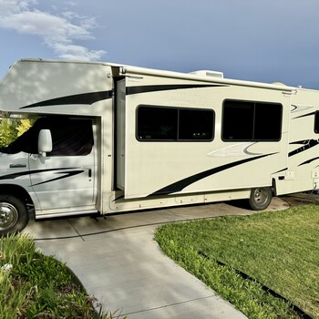 Thumbnail of RV