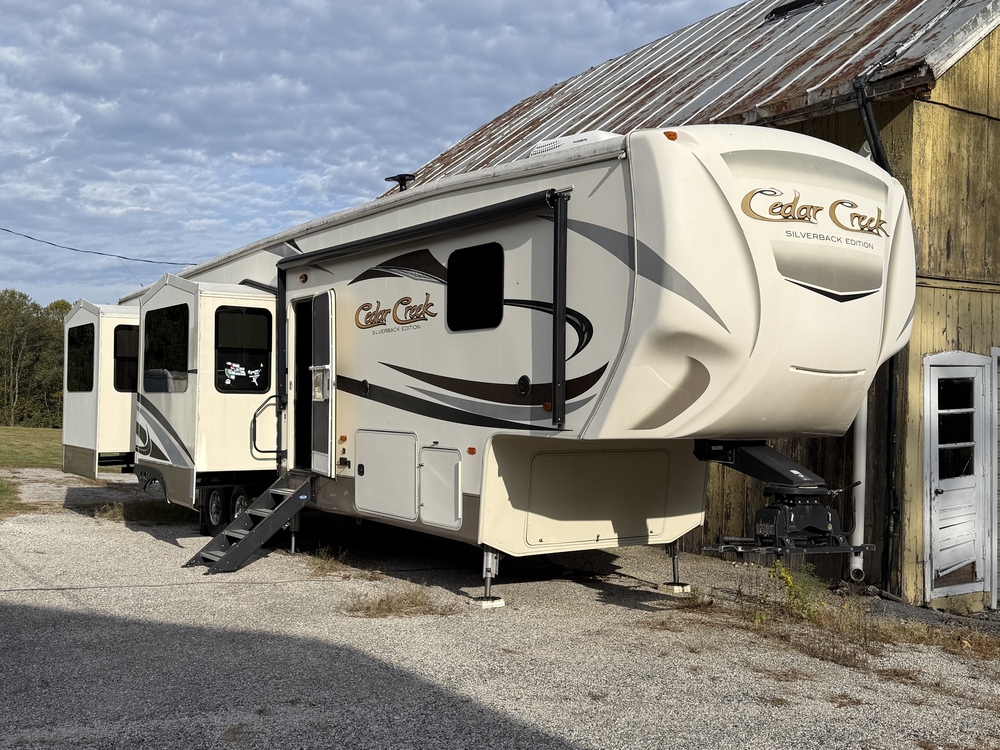 Photo of Rv