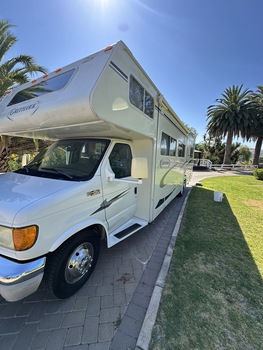 Thumbnail of RV