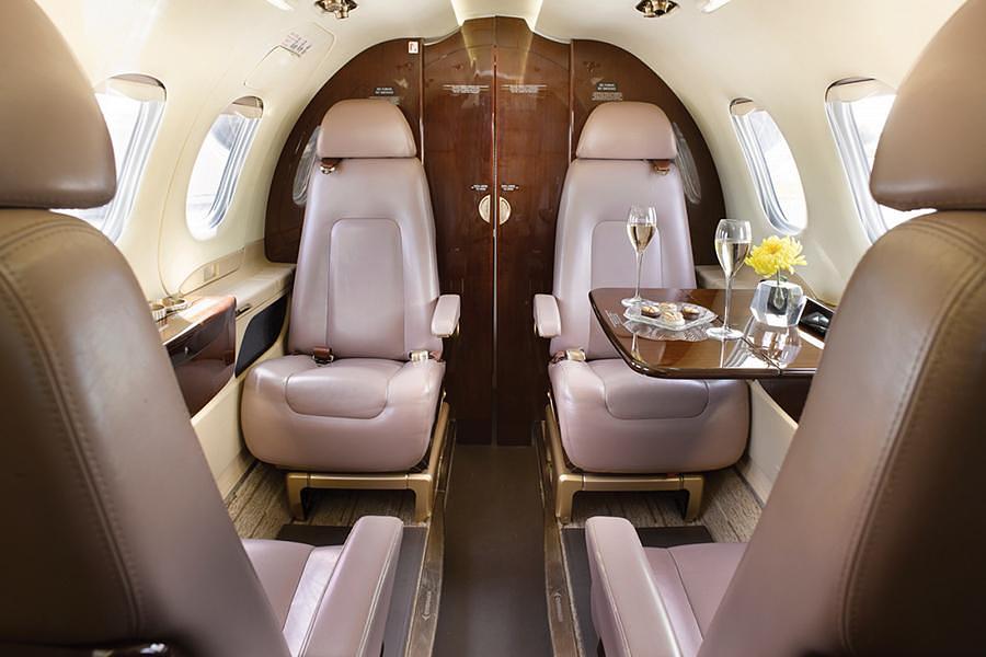 phenom100-347-interioraft.jpg