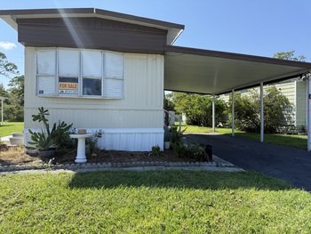 Thumbnail of mobile home
