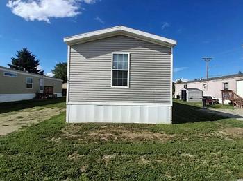 Thumbnail of mobile home