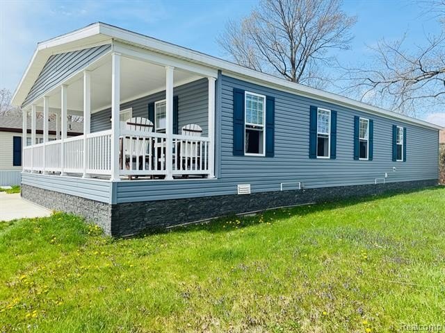 Photo of Mobile Home