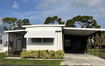Thumbnail of mobile home