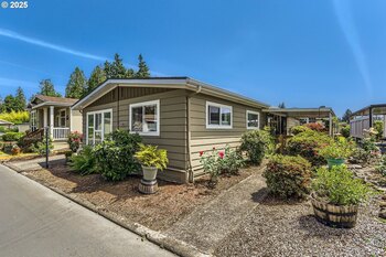 Thumbnail of mobile home