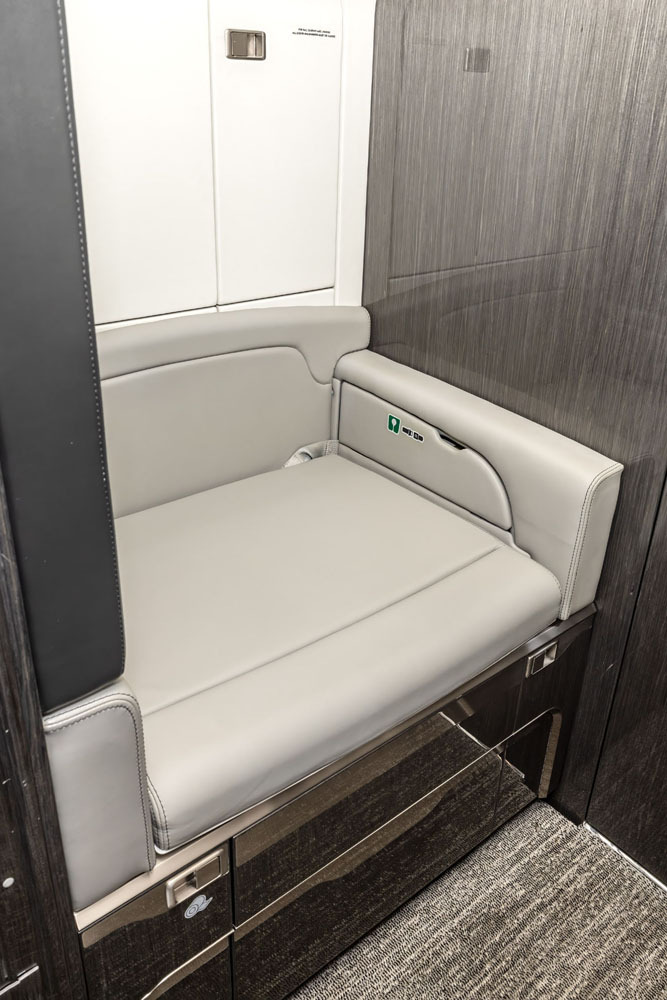 18-CL350_SN-20549-Aft_Lav_Seat.jpg