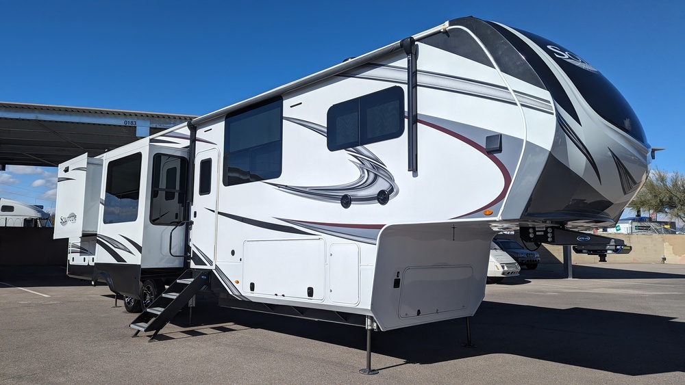 Photo of Rv