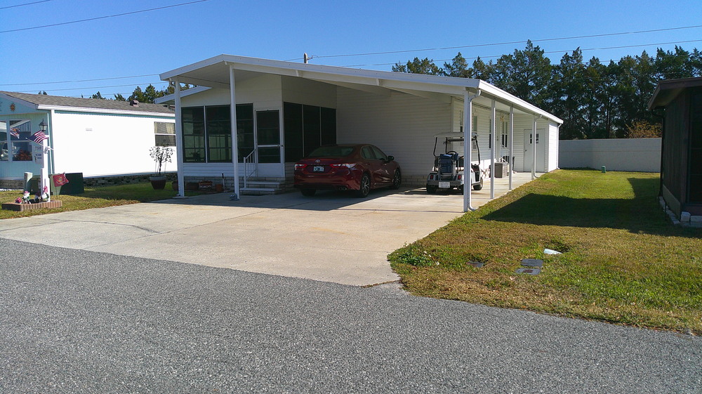 Lake Griffin Harbor Village