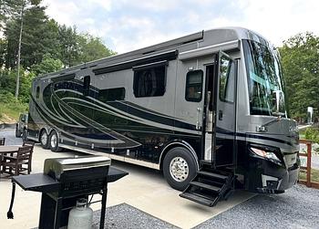 Thumbnail of RV