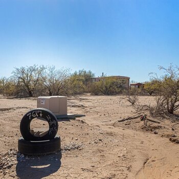 Thumbnail of mobile home lot