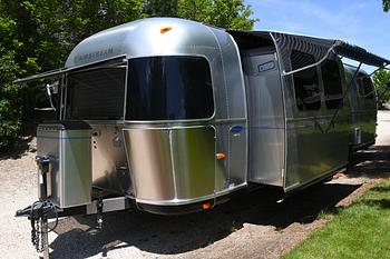 Thumbnail of RV
