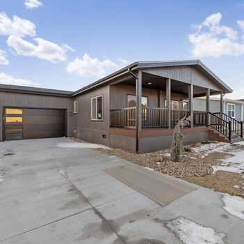 Thumbnail of mobile home