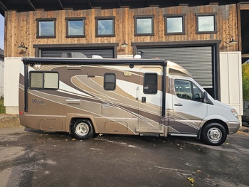 Thumbnail of RV
