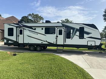 Thumbnail of RV