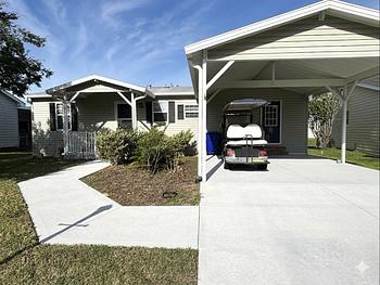 Thumbnail of mobile home