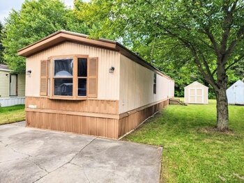 Thumbnail of mobile home