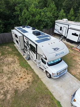 Thumbnail of RV