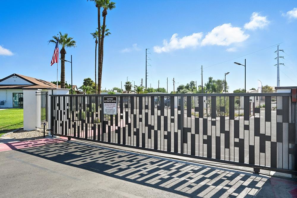 22 6942 W Olive Ave Peoria AZ 85345 USA Exterior DSC 1221