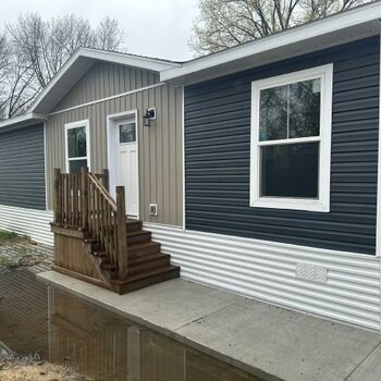 Thumbnail of mobile home