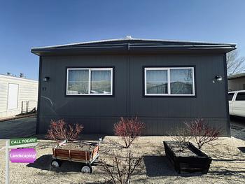 Thumbnail of mobile home