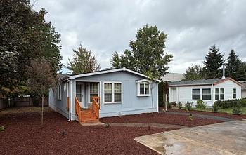 Thumbnail of mobile home