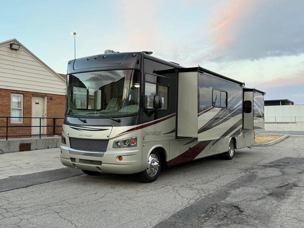 Photo of Rv