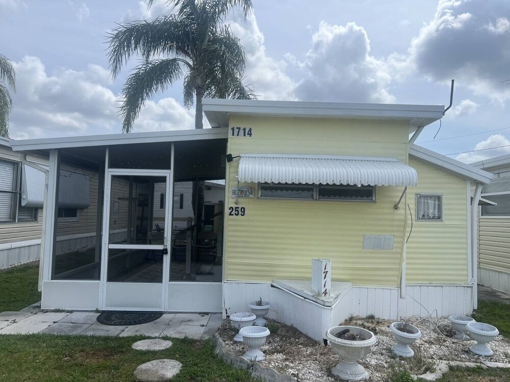 Photo of Mobile Home